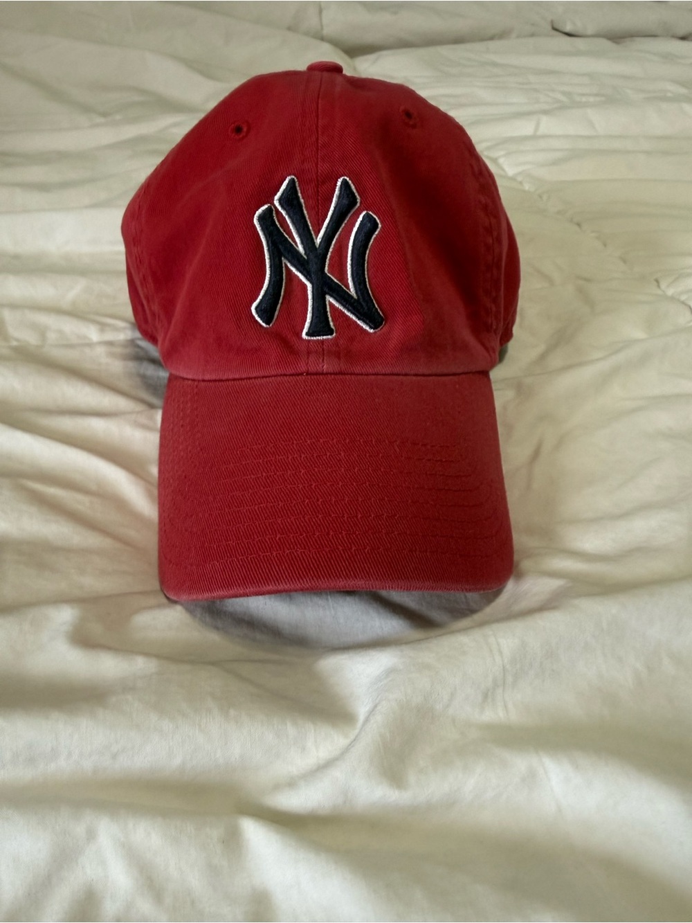 Red Cotton Yankee Baseball Cap - mens